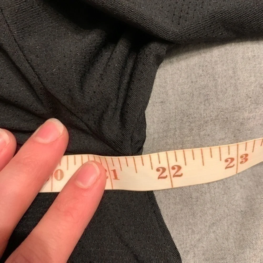 Kaia Cropped Hoodie Fabletics Color: Black/Micro Leopard Medium
